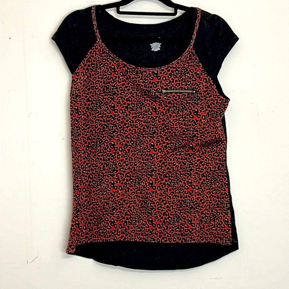 🌞 ANA vintage maroon animal print tank top over short sleeve tee women size L